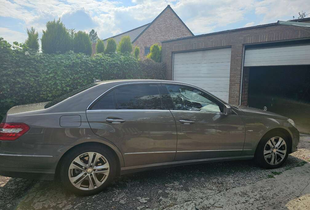 Mercedes-Benz E 350 4-Matic BE