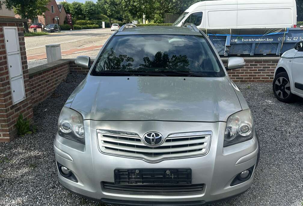 Toyota SW 2.0 D-4D Terra DPF