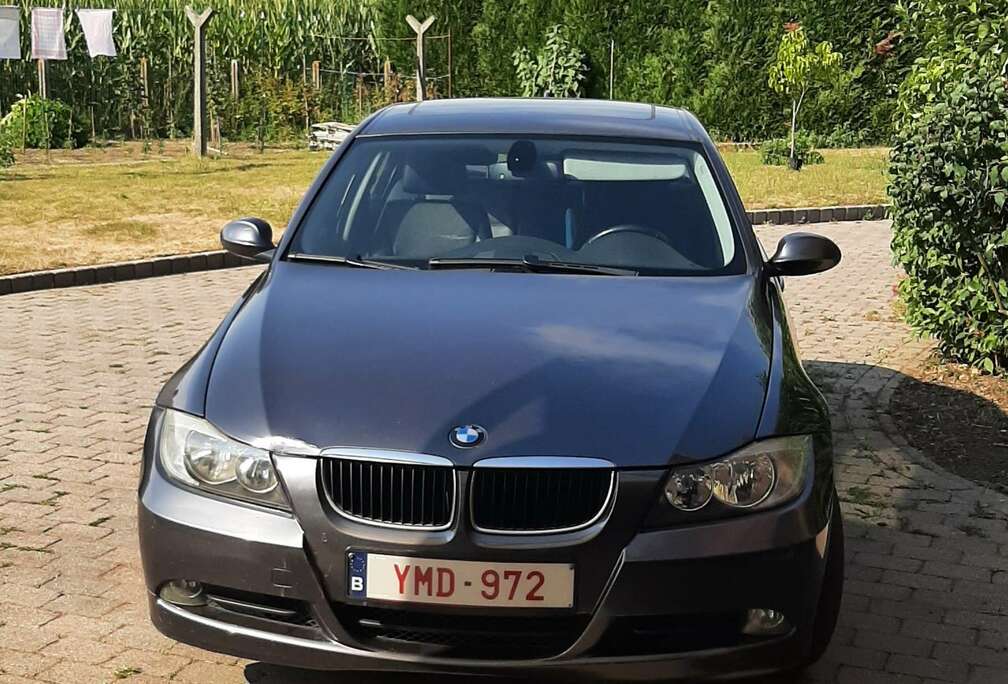 BMW 320d 163ch Luxe A