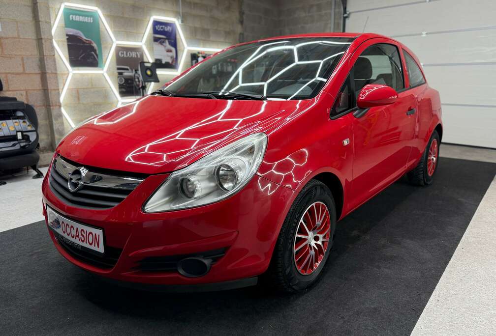 Opel 1.2 i 70 cv 3portes airco CTOK