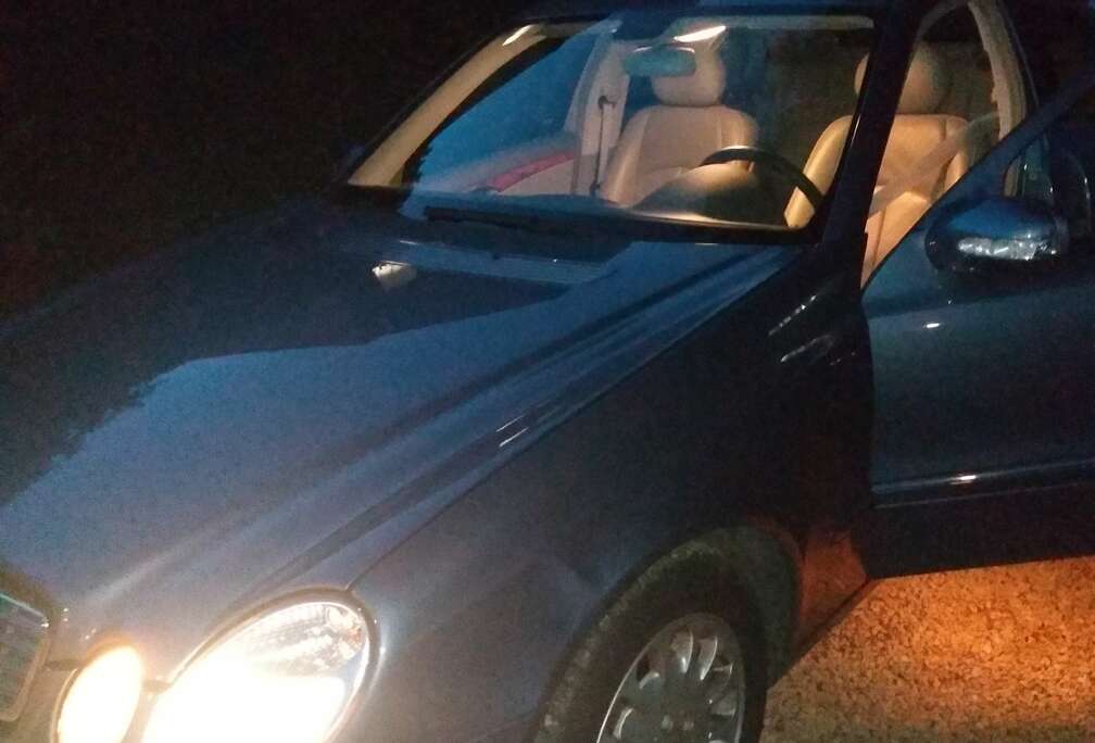 Mercedes-Benz E 220 CDI Elegance