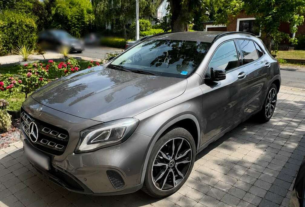 Mercedes-Benz