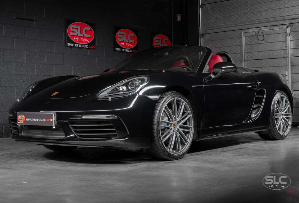 Porsche 718 Boxster 2.0 Turbo Manual/20\