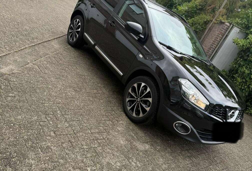Nissan 1.6i 2WD 360 CVT