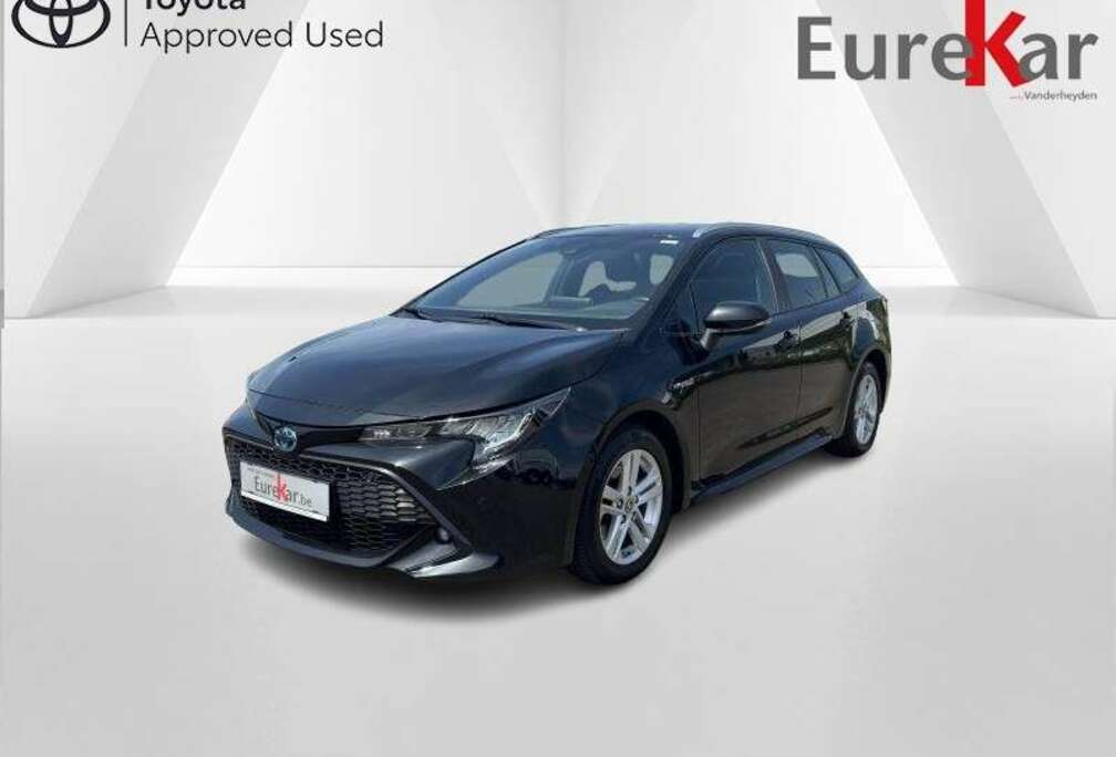 Toyota 2.0 Hybrid TS Dynamic + business Line