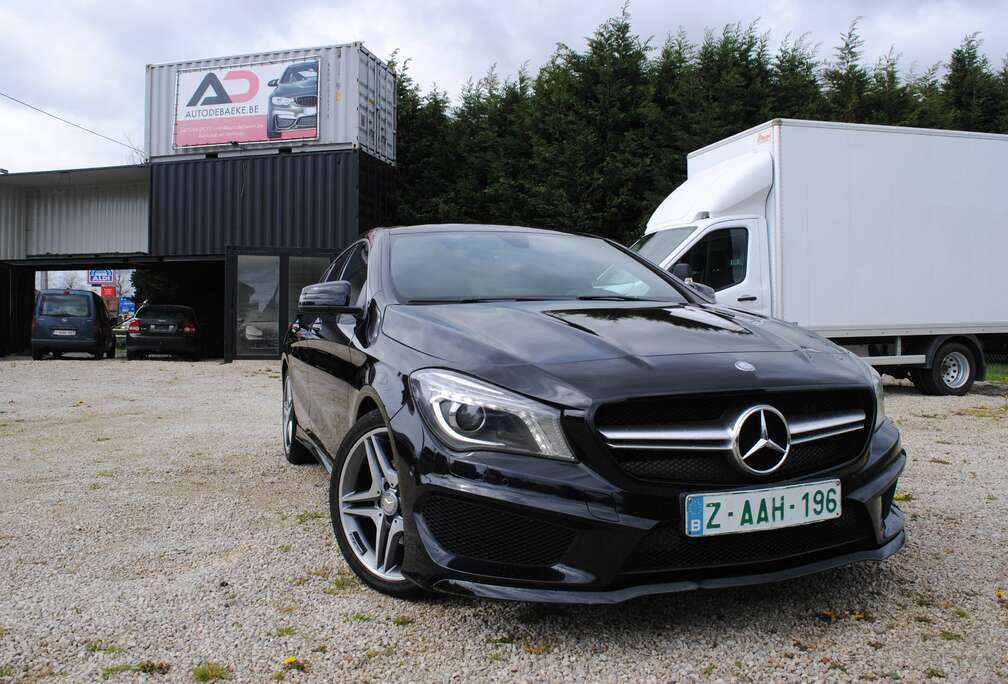 Mercedes-Benz AMG Line / Sportuitlaat / Xenon / Garantie