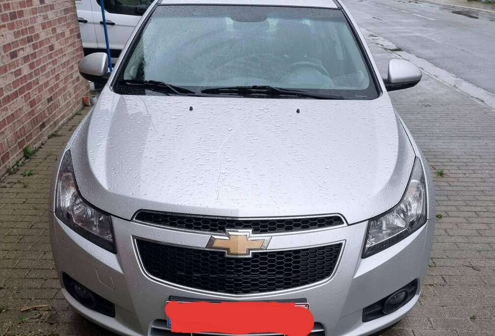 Chevrolet Cruze 1.8i LT