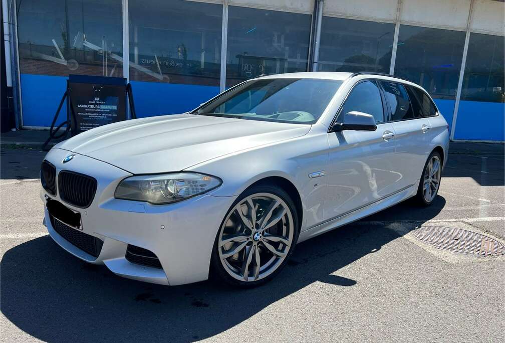 BMW M550 dXAS