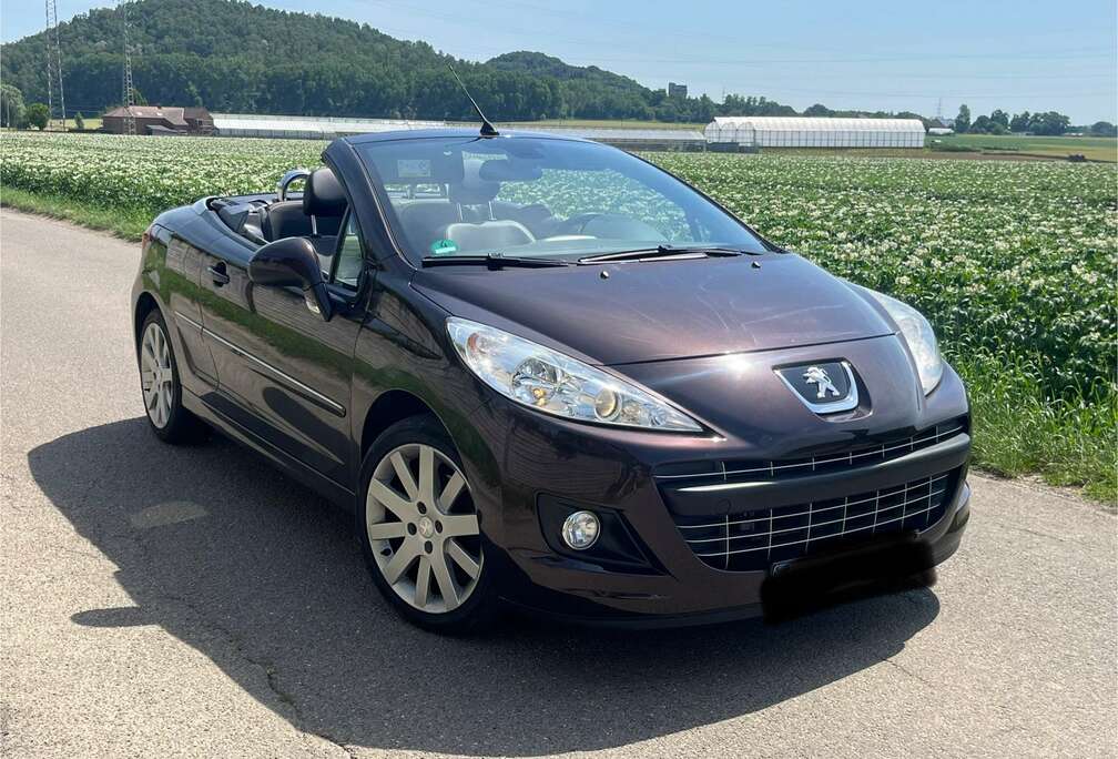 Peugeot 90.000km / Cabrio / Cuir / Siege Chauffant