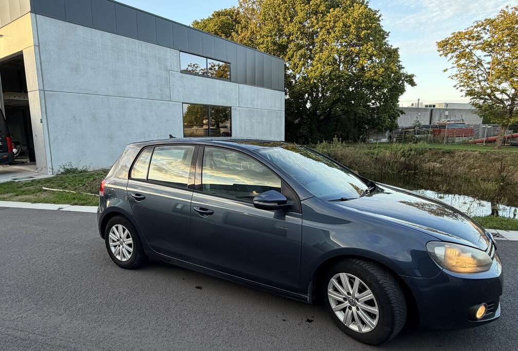 Volkswagen 1.6 CR TDi Trendline DPF