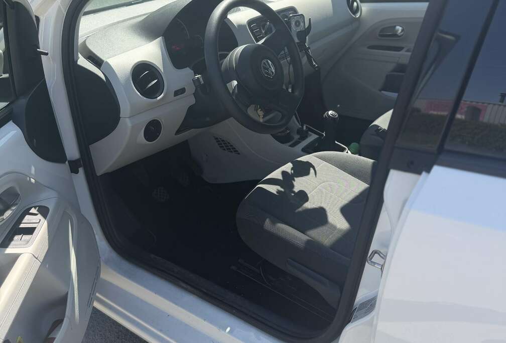 Volkswagen 1.0i Move