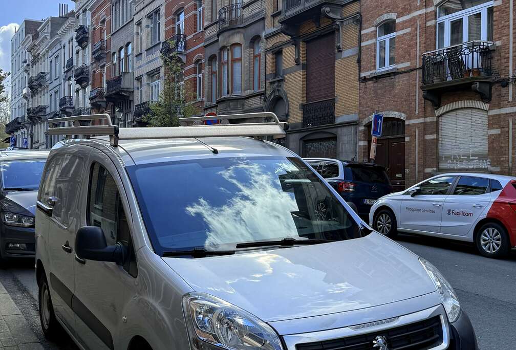 Peugeot 1.6 HDi Pack CD Airco