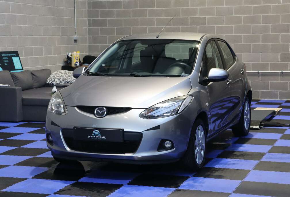 Mazda 1.3i Groove