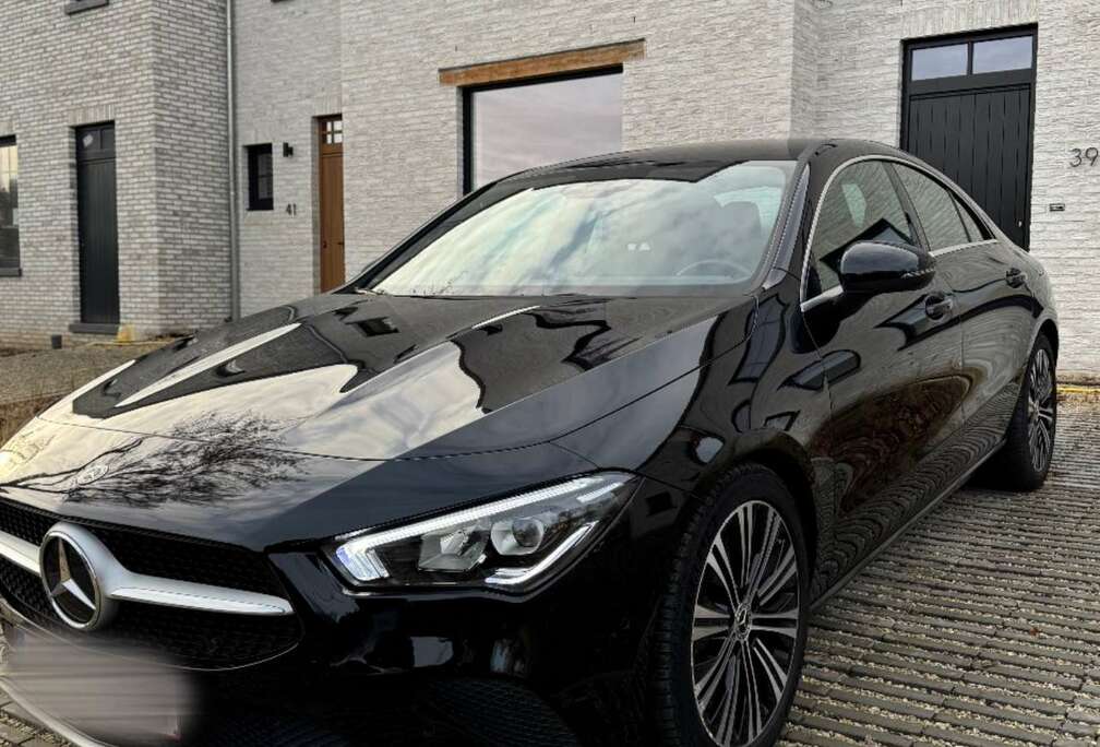 Mercedes-Benz Luxury Line