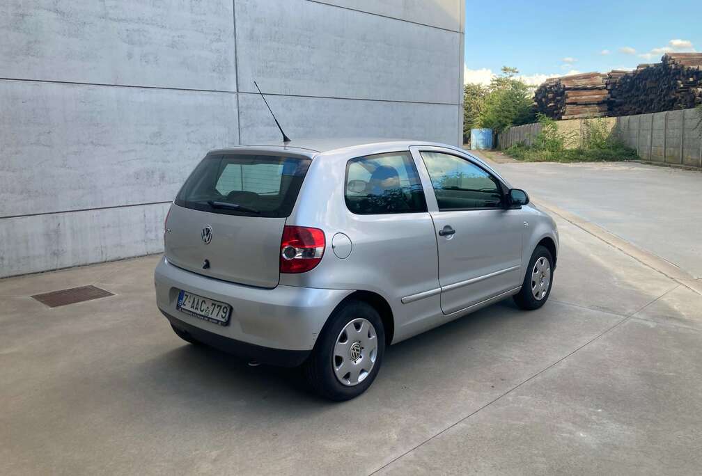 Volkswagen 1.2 benzine 2010 met 102000km*airco*zeer goed*