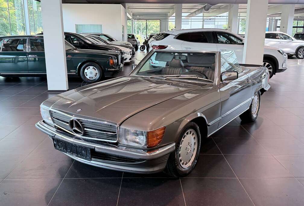 Mercedes-Benz R 107 Automaat