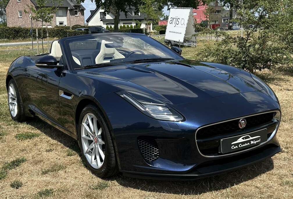 Jaguar Cabriolet P300 2.0 Aut.