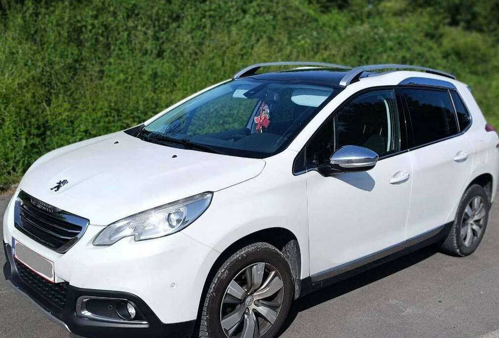 Peugeot 2008 1.6 e-HDi Style Automatique
