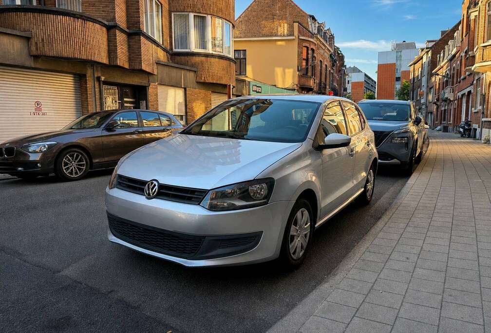 Volkswagen 1.2i Trendline Gris  CarPlay  Vente Marchand