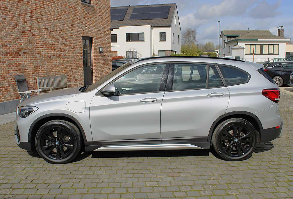 BMW X1 PHEV 1.5iA xDrive25e OPF