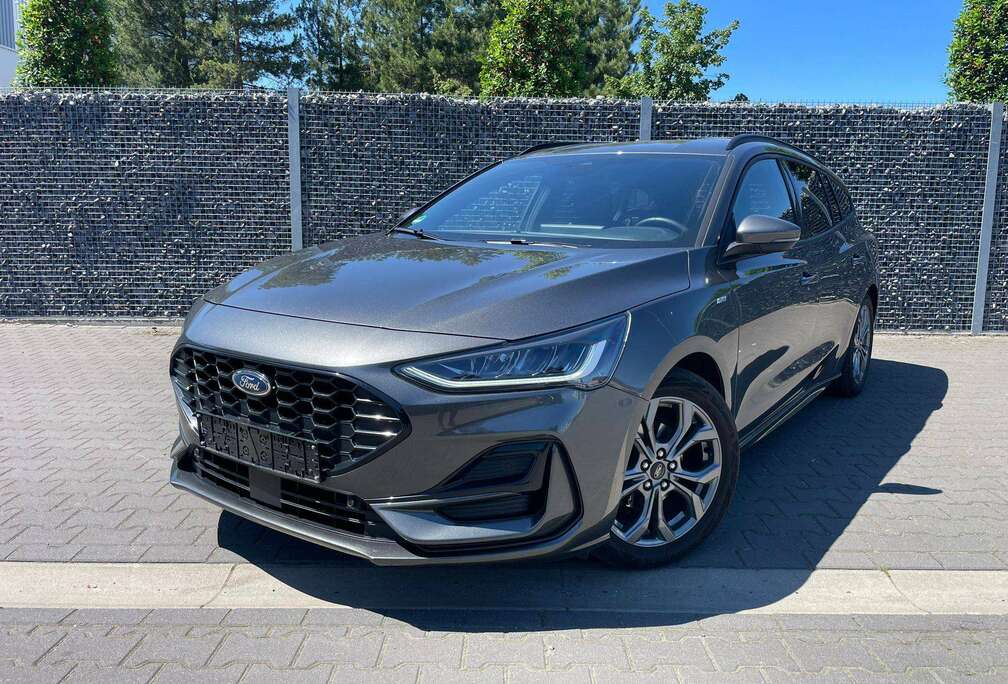 Ford Wagon 1.5 EcoBlue 115 PK AT8 ST-Line ACC Airco CameraTrekhaak CarPlay Stoel- Stuurverwarming