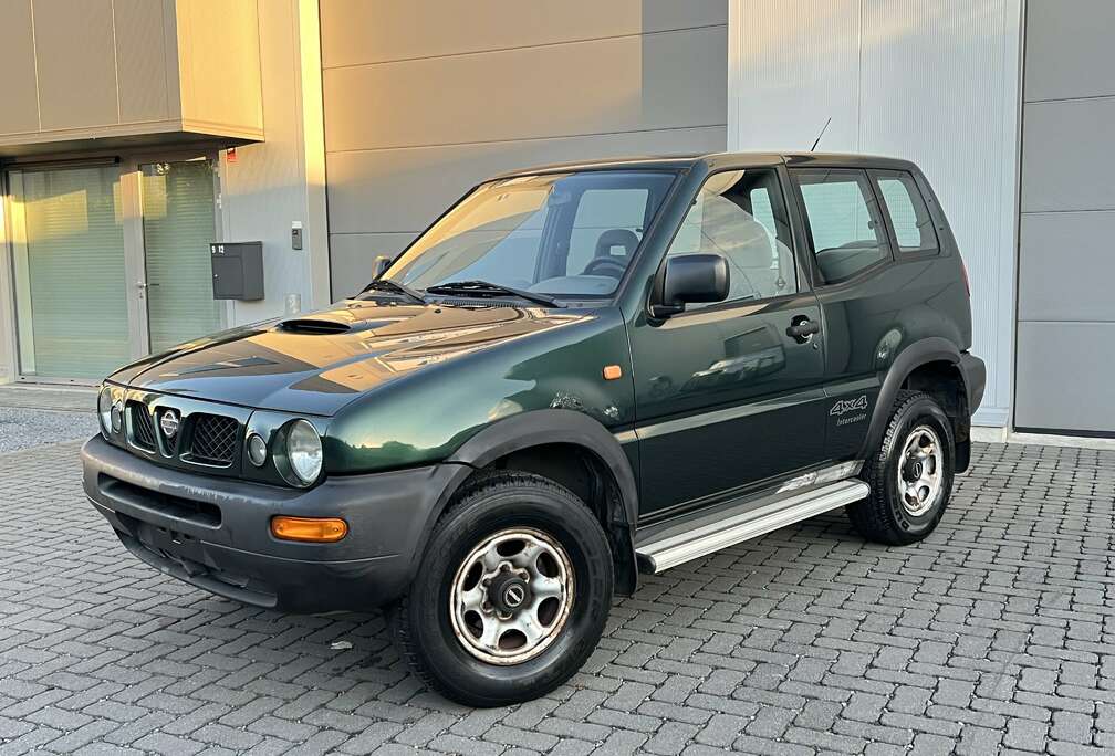 Nissan 2.7 TDi S