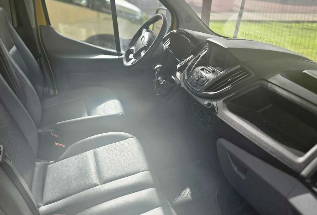 Ford 2.0 TDCi L1 AWD Ambiente