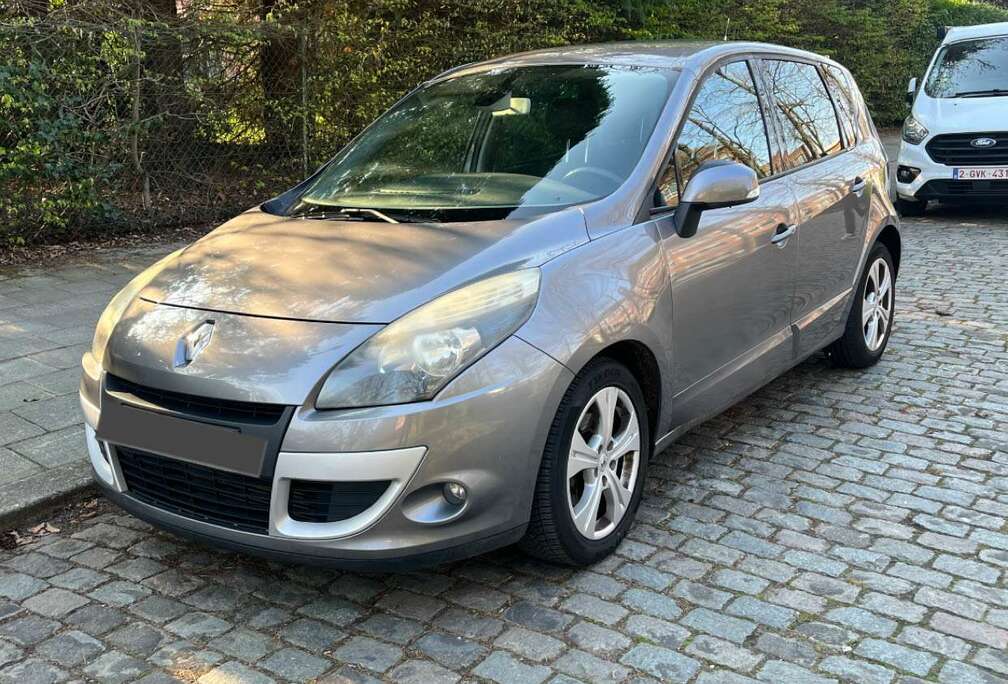 Renault TCe 130 Dynamique Euro5 Gekeurd