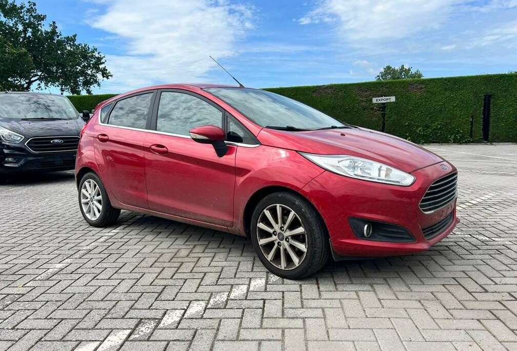 Ford Enkel voor professionele verkoop. MOTORSCHADE