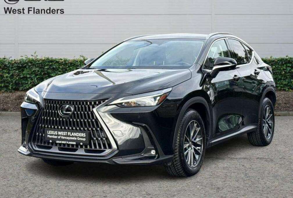 Lexus Executive Line+360°camera+gps+sens V+A