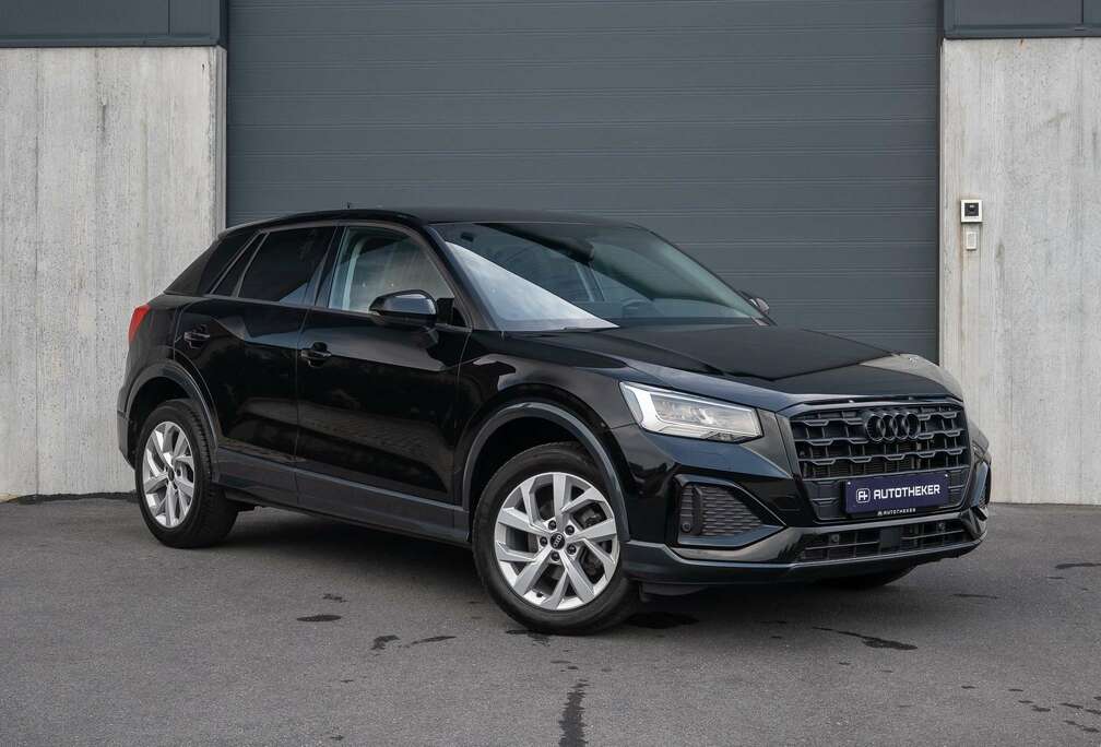 Audi Q2 35 TFSI S tronic / Carplay / Camera / Keyless entry