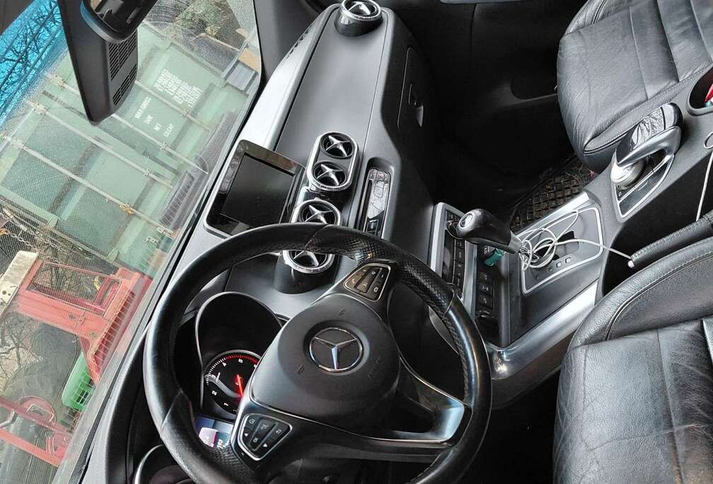 Mercedes-Benz d 4Matic Power AT