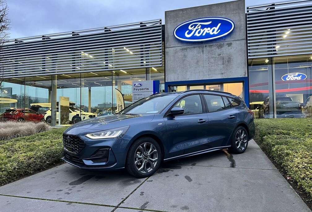 Ford ST-LINE X CLIPPER / 155 PK / AUTOMAAT / STOCK