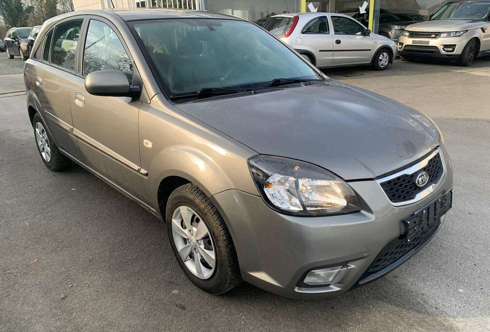 Kia Rio 1.4i Easy