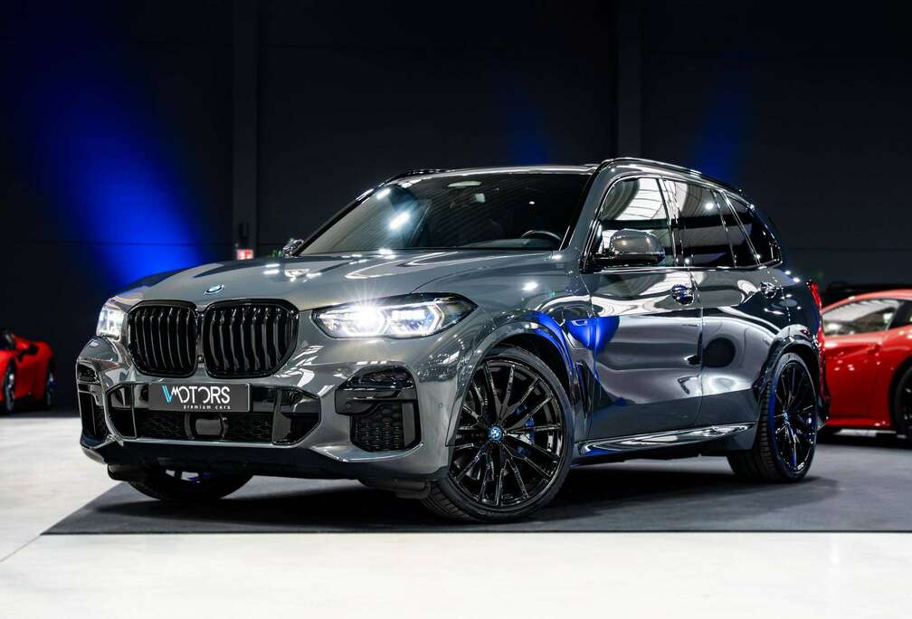 BMW X5 xDrive45e - M-pack - Full Option - Pano - HUD - ACC - Luchtvering + vierwielsturing - Stoelverwarming voor+achter