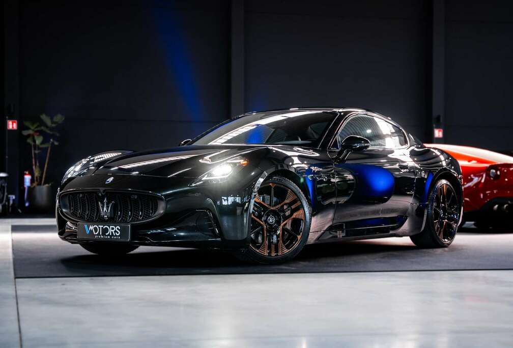 Maserati AWD Folgore 92.5 kWh - Carbon - L2 Assist - Nieuwprijs: €212.300