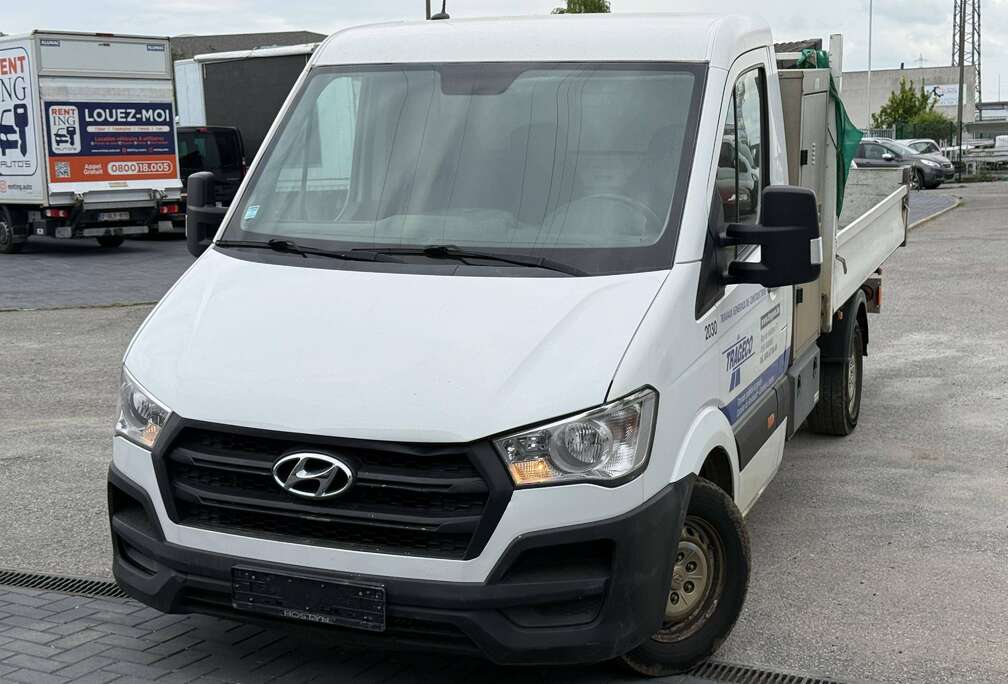 Hyundai H350 2.5 CRDI 150CH BENNE BASCULANTE-EN COURS DE NETTOYAGE?-ROUES JUMELEES-