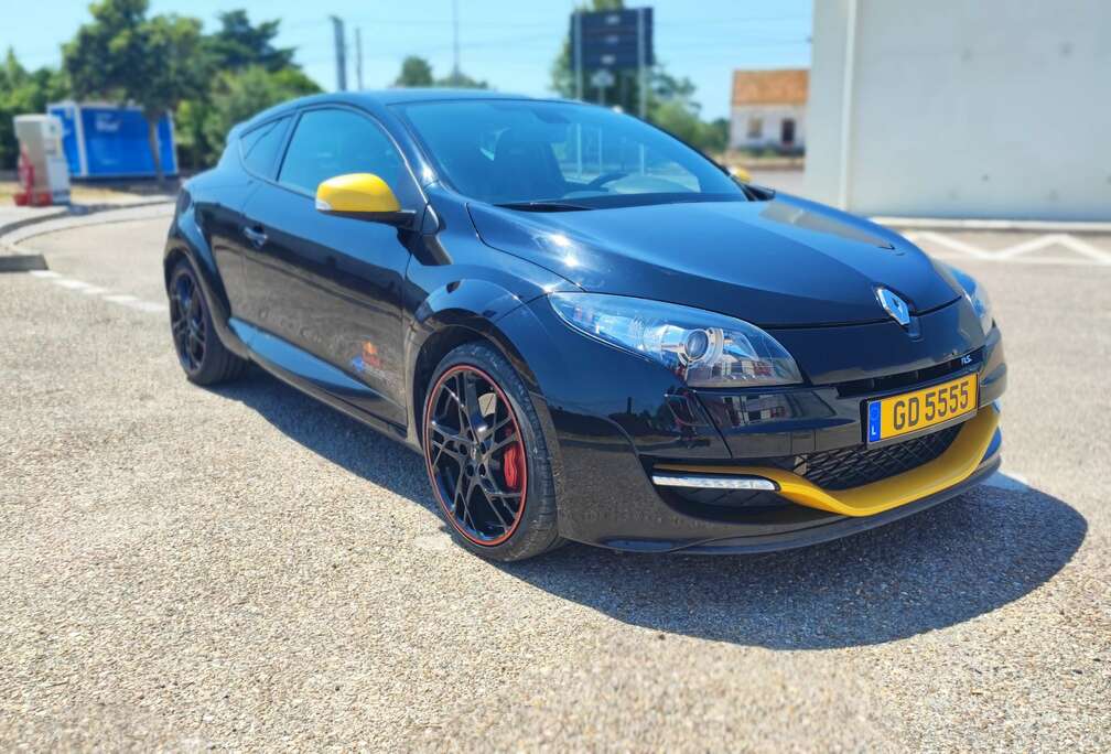 Renault Mégane Coupé 2.0 T RS RedBull Racing