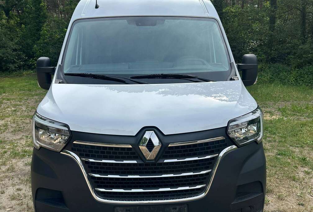 Renault 2.3 dCi 35 L3H1