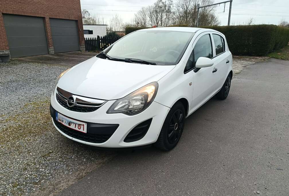 Opel Corsa 1.4i Cosmo
