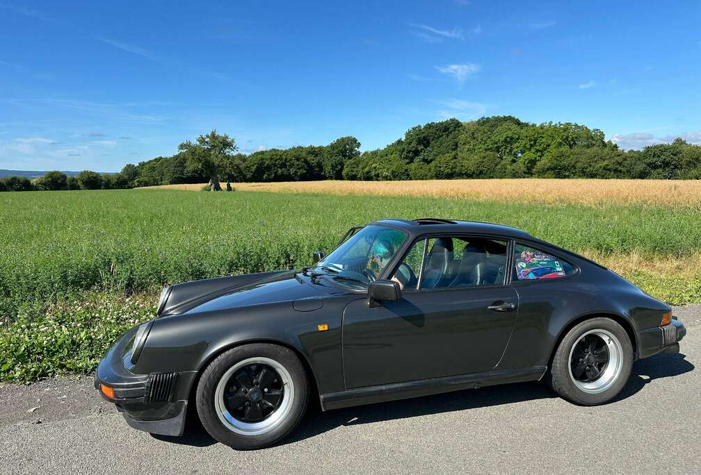 Porsche Carrera 3.2