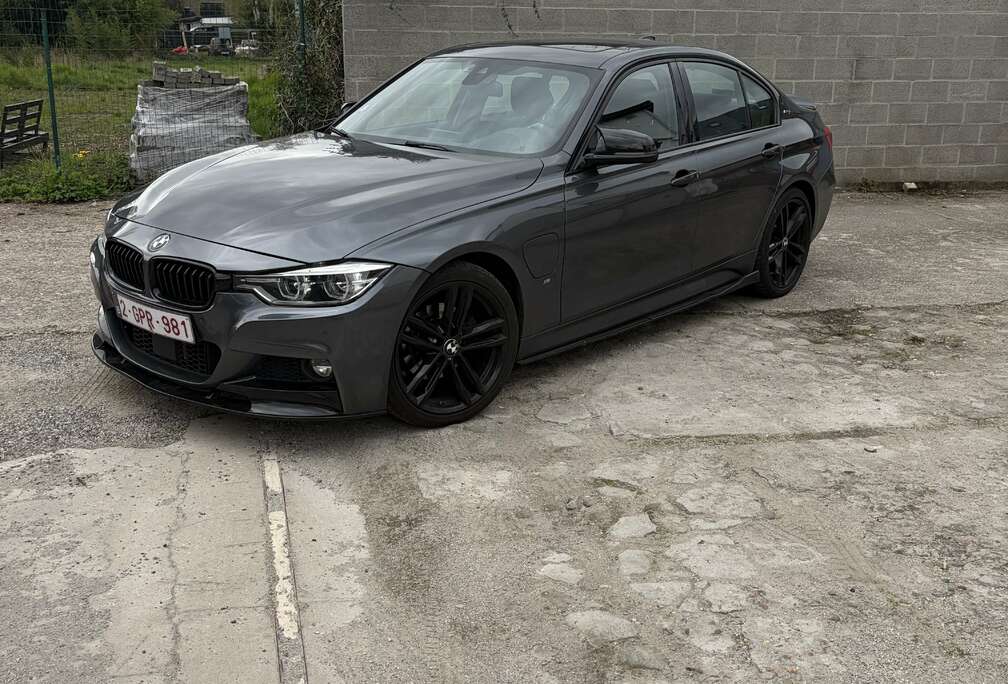 BMW 330eA Plug-In Hybrid