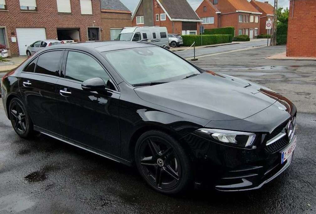Mercedes-Benz Launch Edition