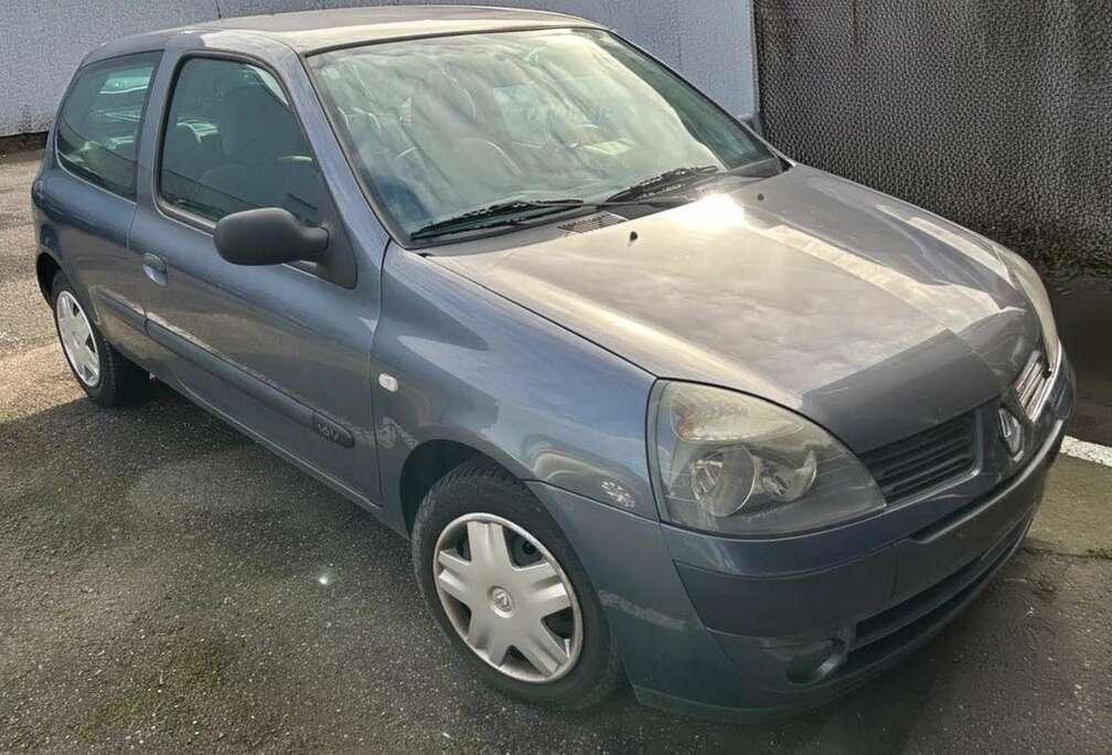 Renault Clio 1.2i 16v Dynamique