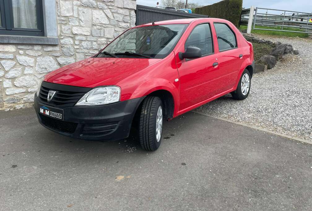 Dacia Berline 1.1 essence Pret à immatriculer