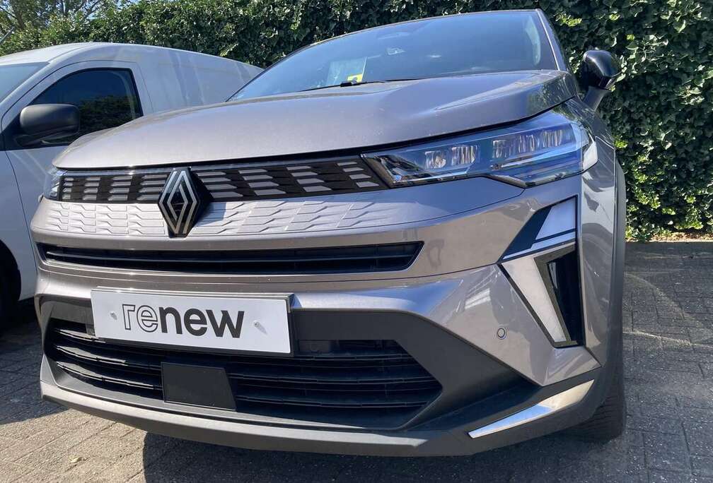 Renault TCe 140 Pk Mild Hybrid Techno * Automaat *