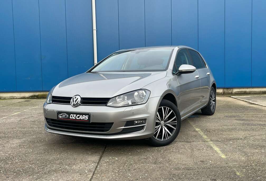 Volkswagen Golf 1.2 TSI Allstar DSG