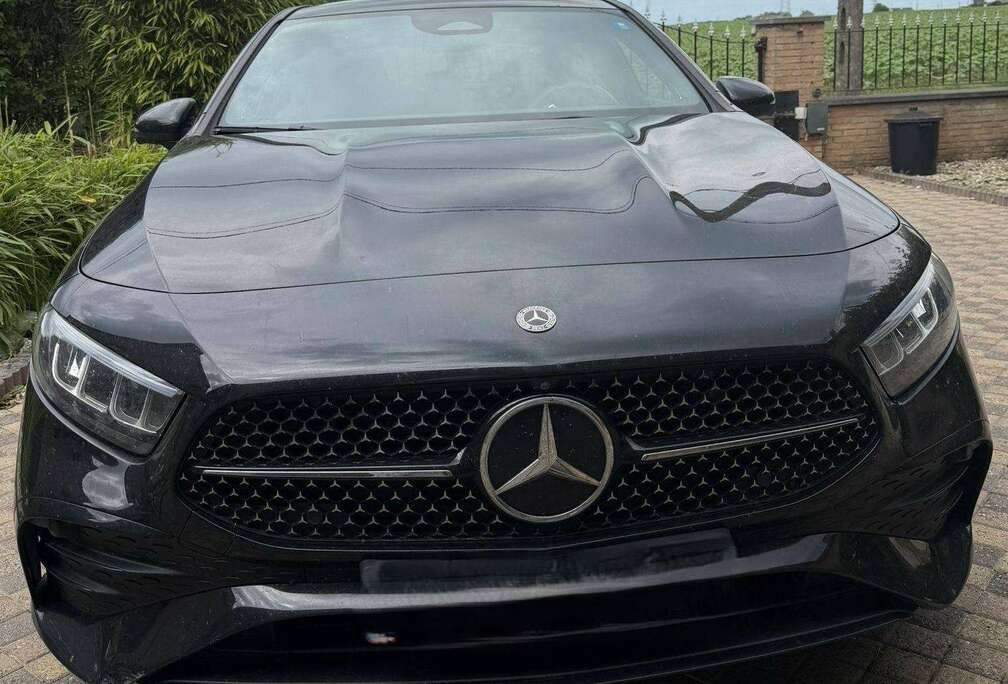 Mercedes-Benz A 180 AMG Line AMG Line
