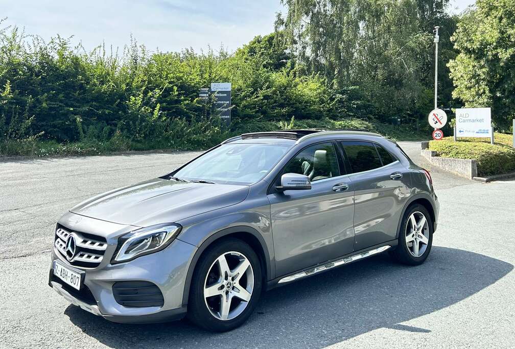 Mercedes-Benz (CDI) d 4Matic 7G-DCT AMG Line
