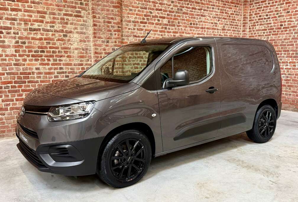 Toyota Proace City 1.2 Benzine L1